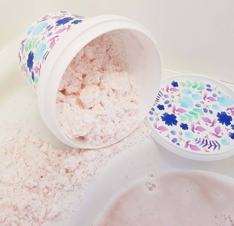 Meadow Fresh Bath Powder