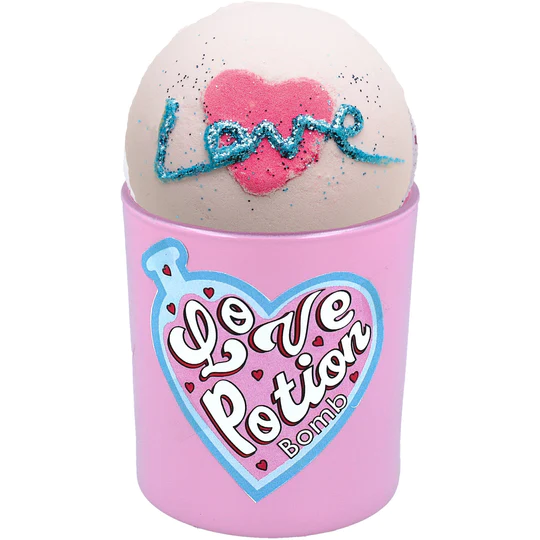 Love Potion Glow Up Bath Bomb & Candle Duo
